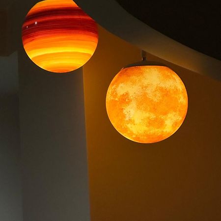 Moon Room, Nuit Insolite - Ollioules Toulon Var Zewnętrze zdjęcie